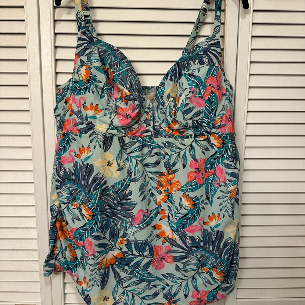 Land Bryant Cacique Tankini Swim Top 42DD Flamingo Tropical